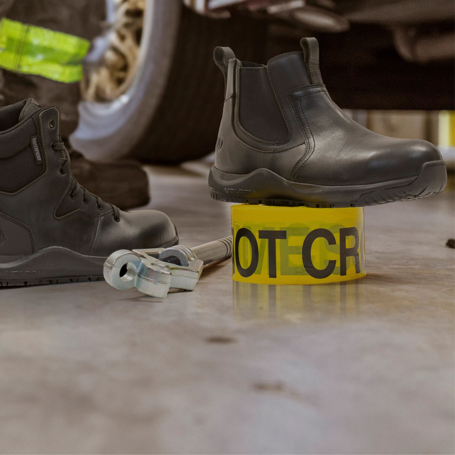 VOLCOM Street Shield 5" Composite Toe Tactical Boots