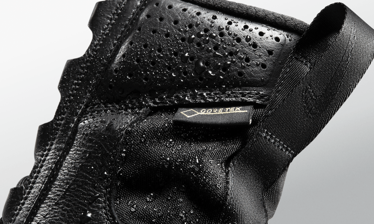 NIKE SFB FIELD 2 8" GORE - TEX Black Tactical Boots - CombatFootwear.com