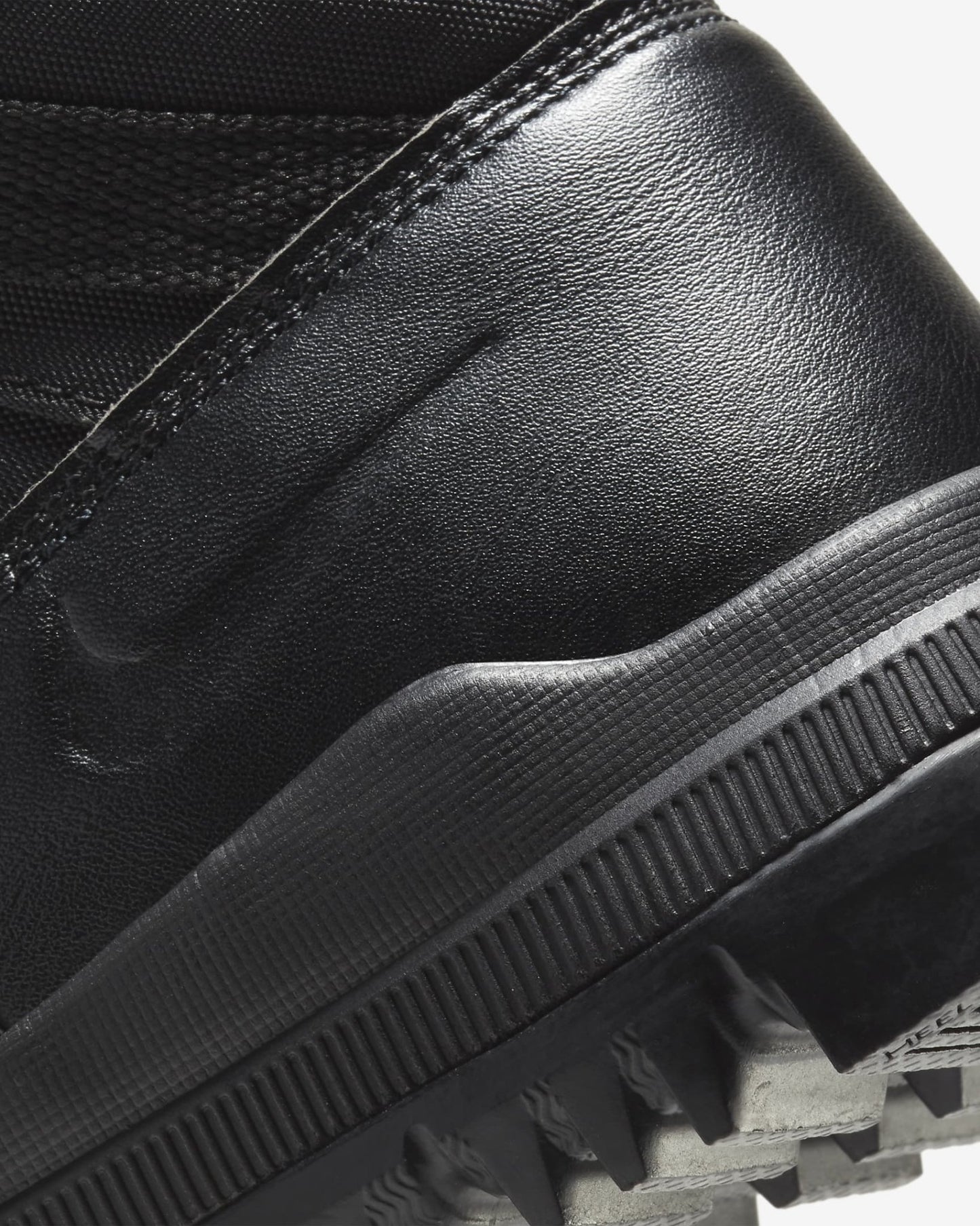 NIKE SFB GEN 2 8" Black Tactical Boots - CombatFootwear.com