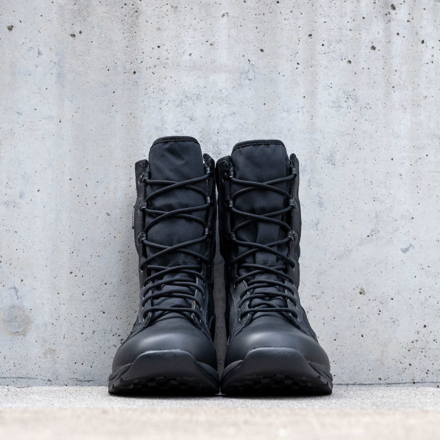 Danner Tachyon GTX 8" Polishable Tactical Boots