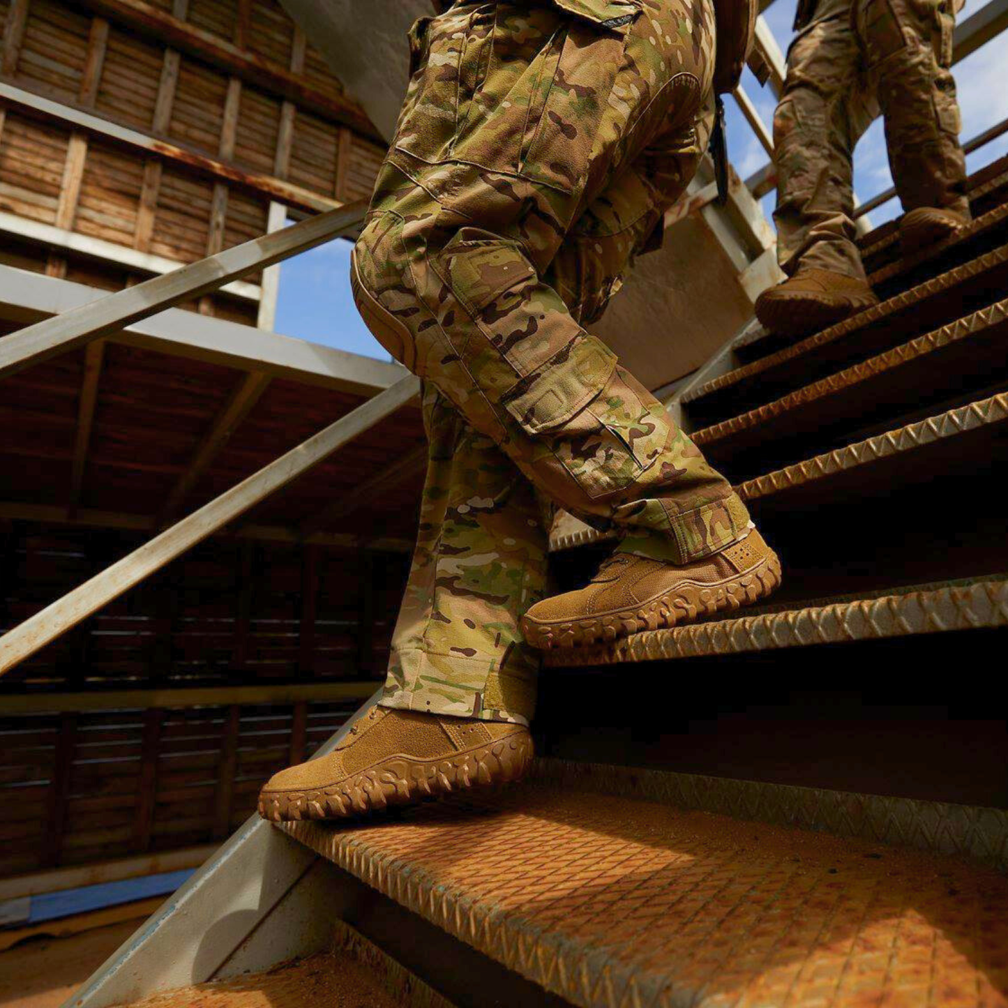 ROCKY S2V TACTICAL MILITARY BOOTS